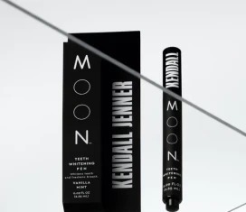 Moon Oral Care Kendall Jenner Teeth Whiitening